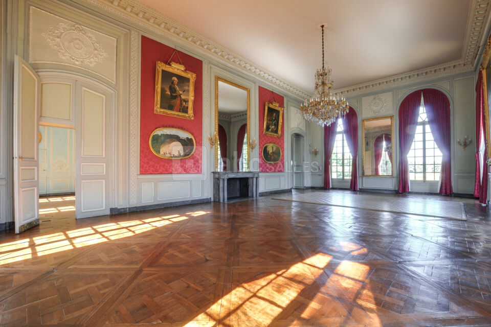 Grand Salon