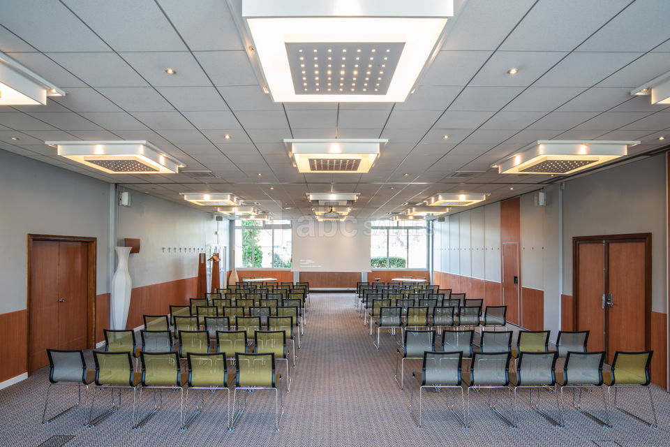 Hôtel Novotel Évry Courcouronnes