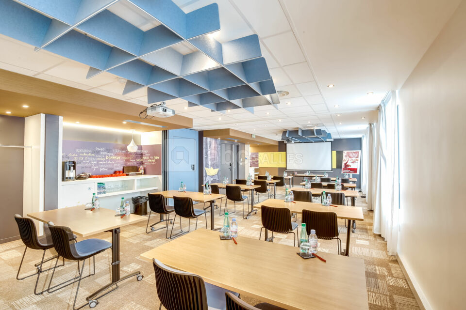 Hôtel Ibis Paris Coeur d'Orly Airport