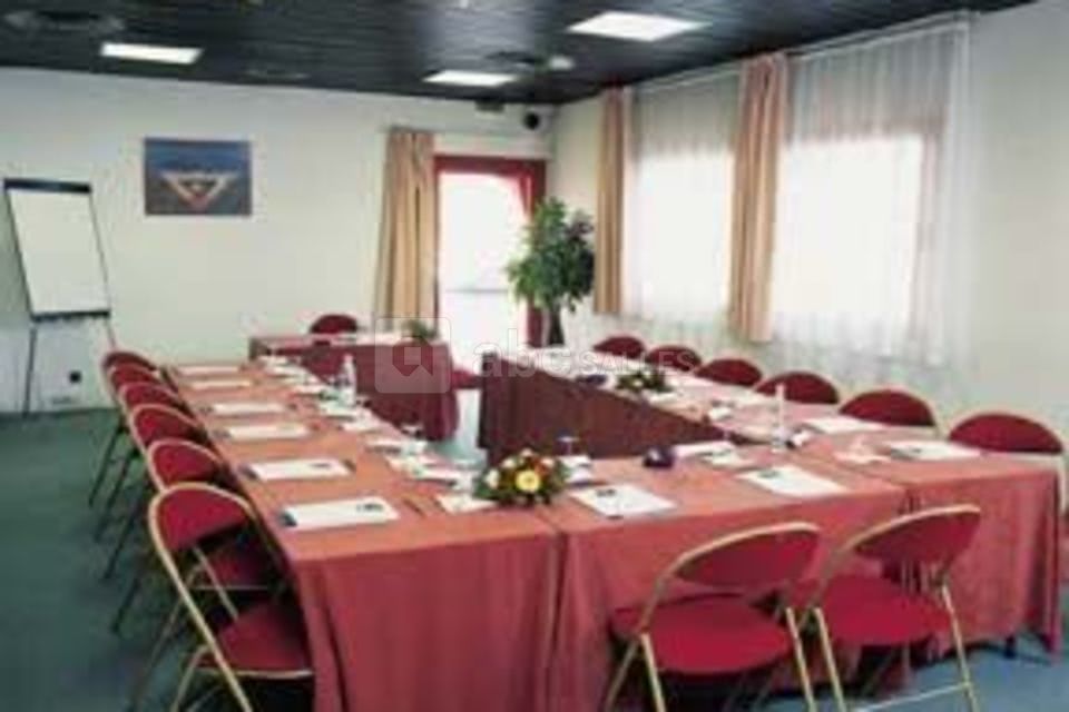 Hôtel Kyriad Orly Aéroport