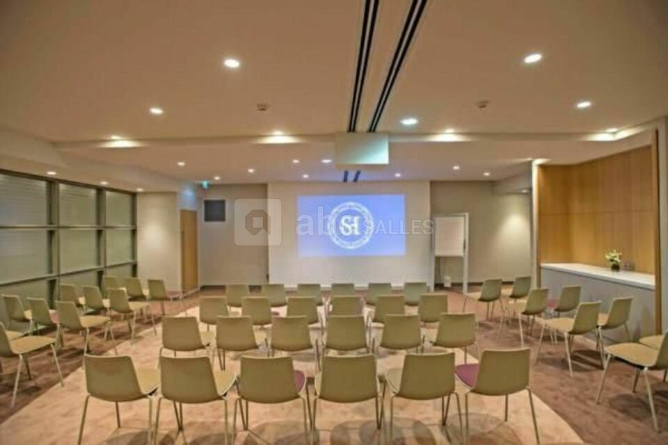 Étoile Business Center