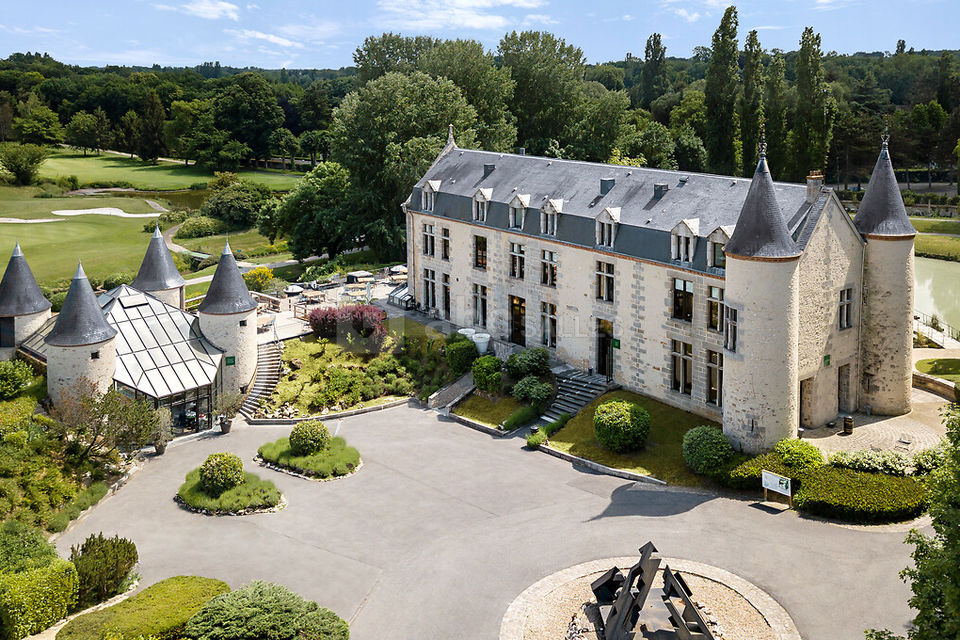 Campus de Cély