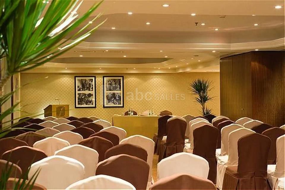 Monroe-Dean-Astaire meeting room