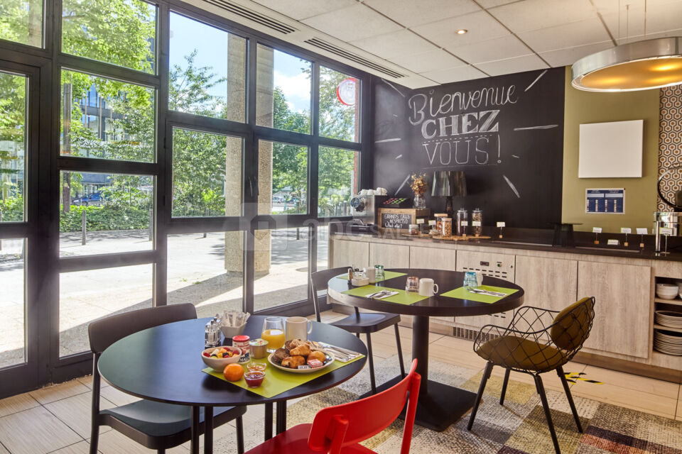 B&B Saint-Quentin-en-Yvelines Centre Gare