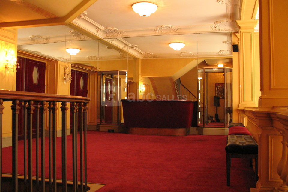 Foyer mezzanine 04