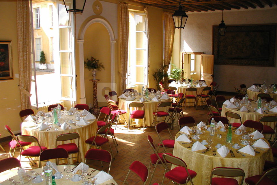 Salon de l'orangerie 100 m²