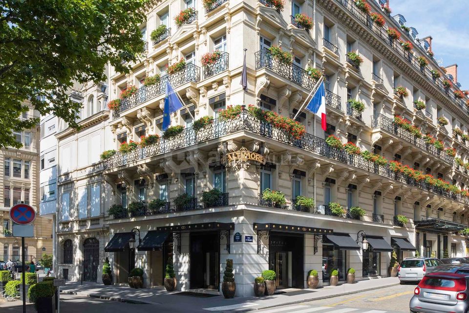Sofitel Paris Balitmore Tour Eiffel