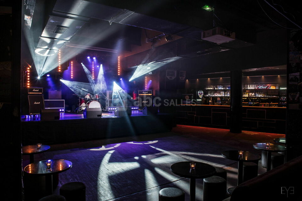 Scène salle de concert