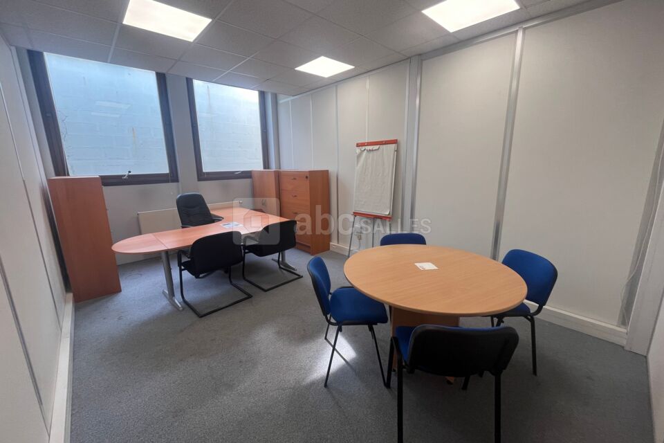 Bureau C0208