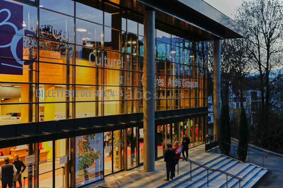 Le centre des congrès d'aix les bains