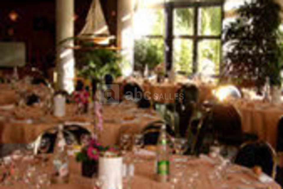 Le restaurant ailleurs