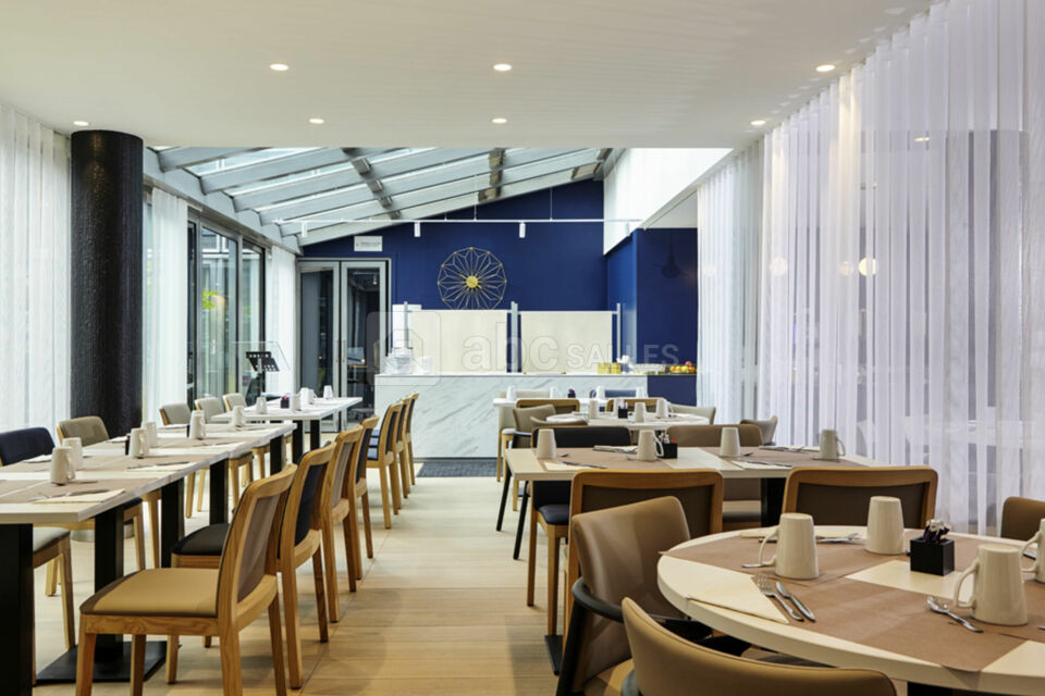 Hôtel Mercure Paris La Défense Grande Arche
