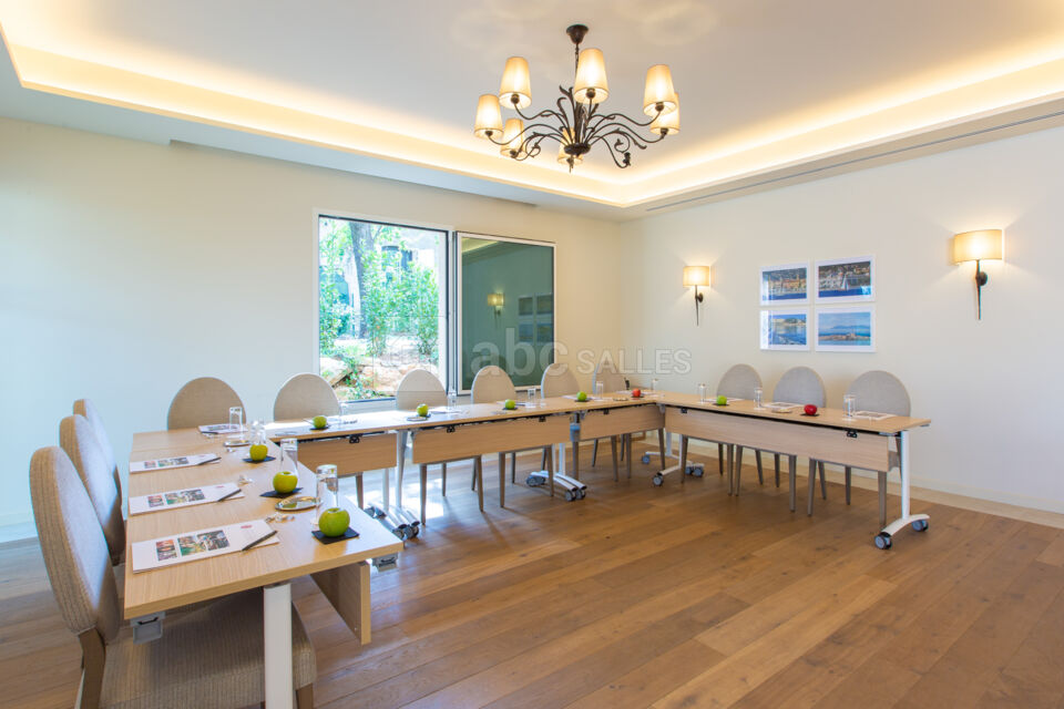 Hôtel Restaurant Cantemerle
