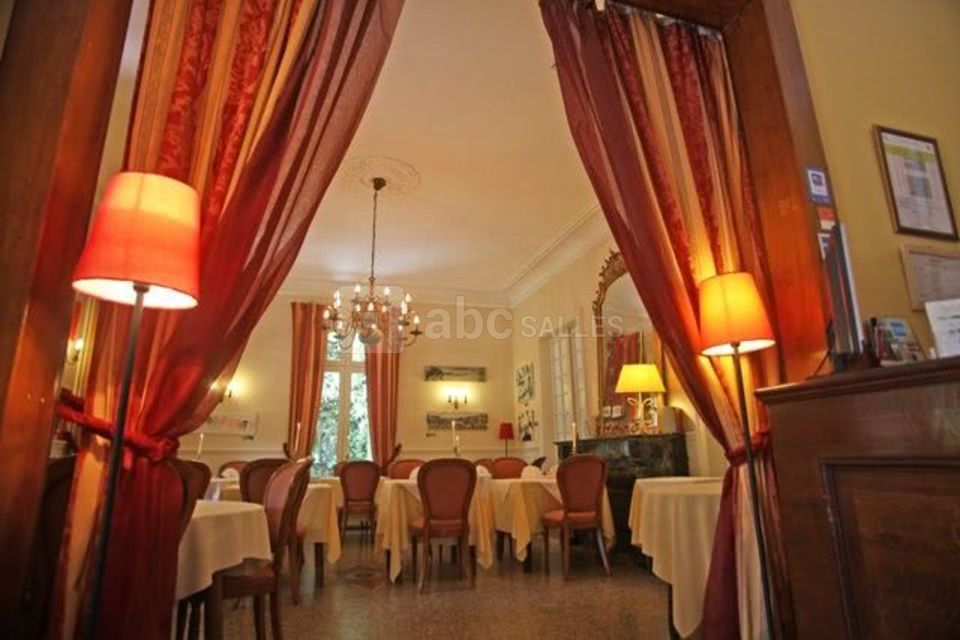 Réception et salle restaurant