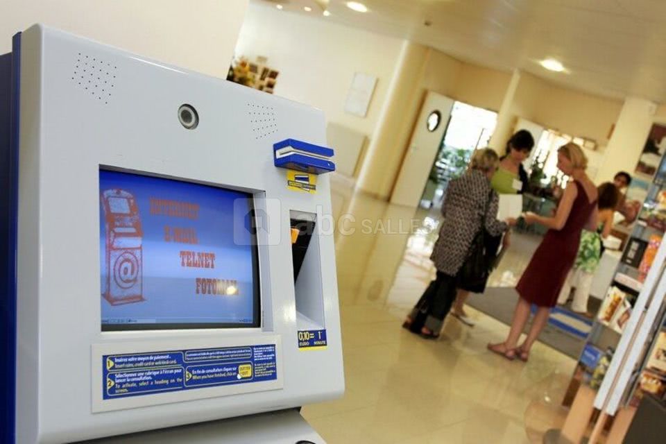 Borne internet ehic étapes dijon