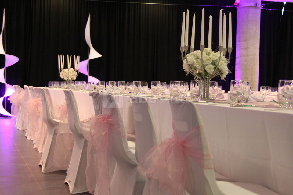Mariage 1 000 personnes