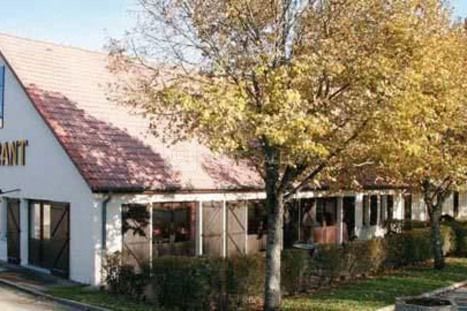 Doubs Hotel Besançon École-Valentin