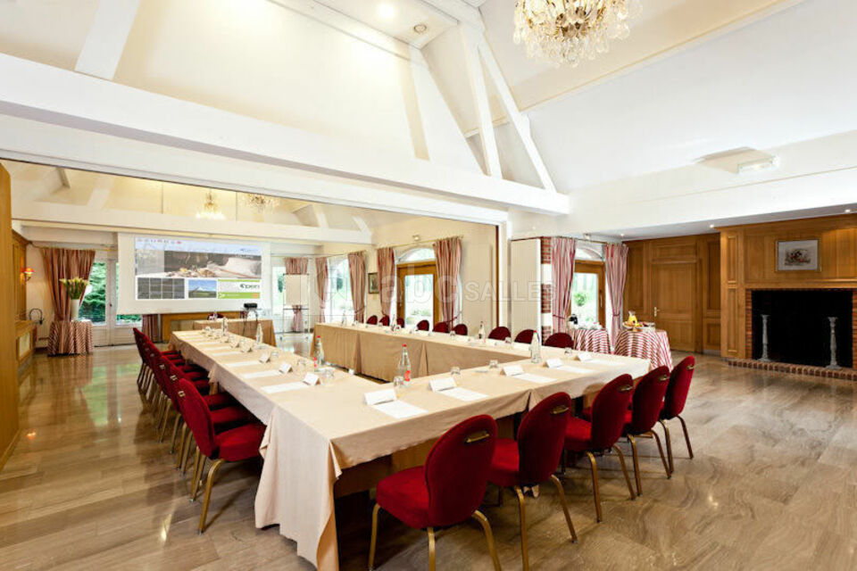 Najeti Hôtel Château Tilques