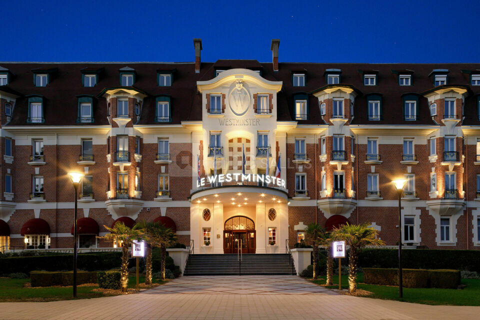 Hôtel Barrière Le Westminster