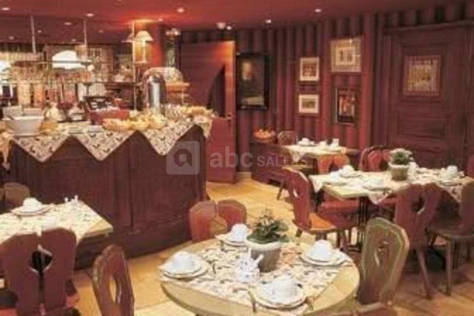 Salle petit-déjeuner