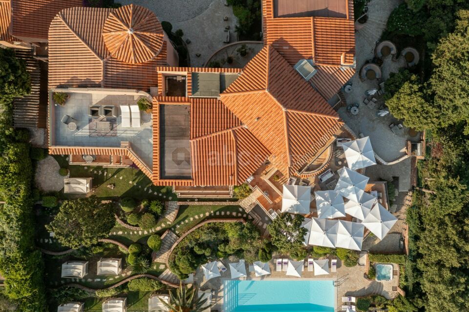 Tiara Miramar Beach Resort.