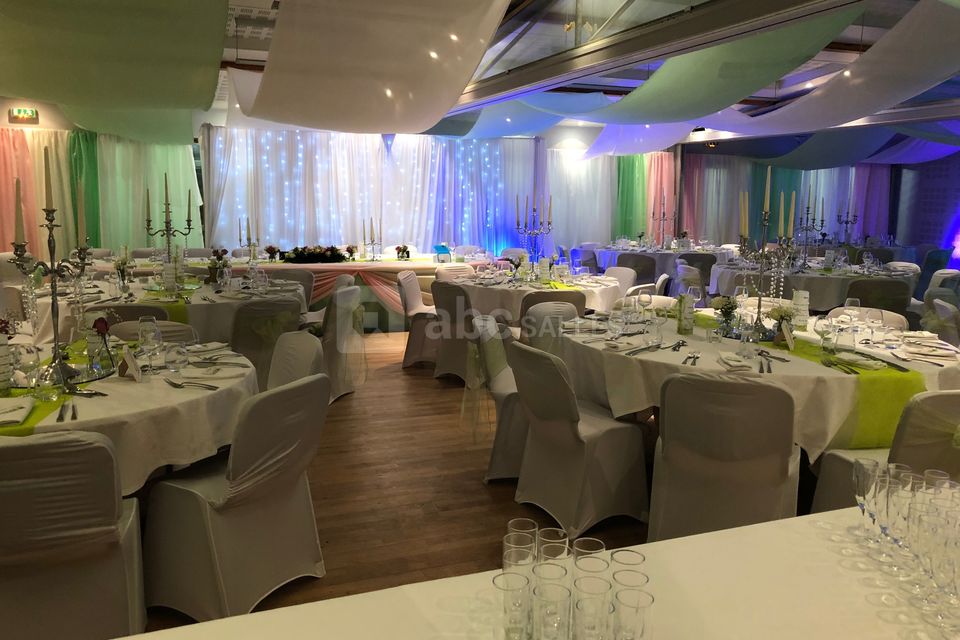 Salle entiere