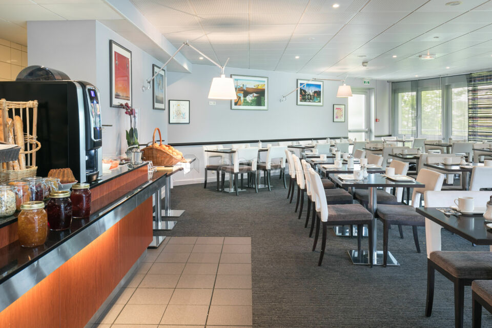 Salle petit-déjeuner