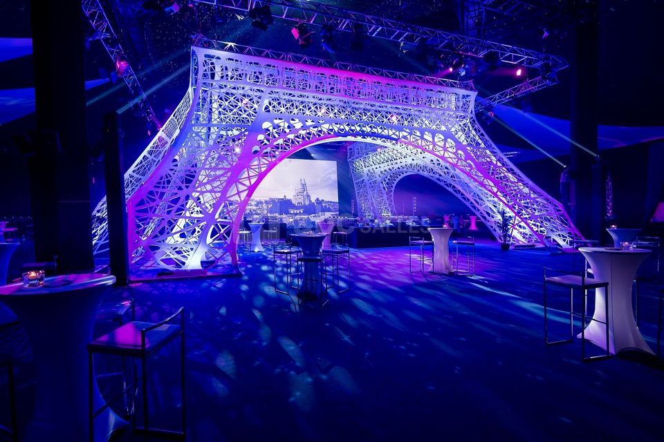Soirée Parisienne au Dôme Disney Village