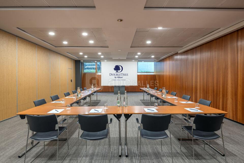 DoubleTree by Hilton Paris Bougival