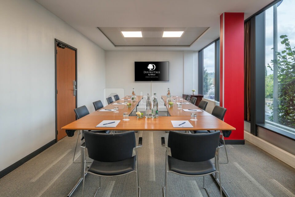 DoubleTree by Hilton Paris Bougival