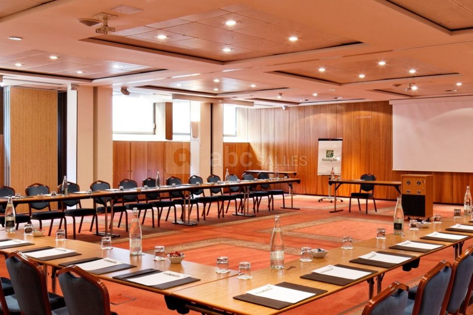 DoubleTree by Hilton Paris Bougival