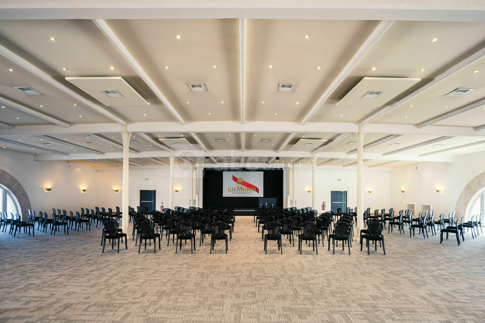Salle Grand Cordon - Conférence