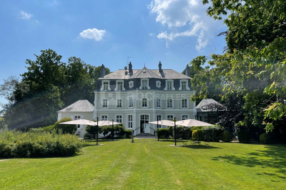 Hôtel Château Cléry