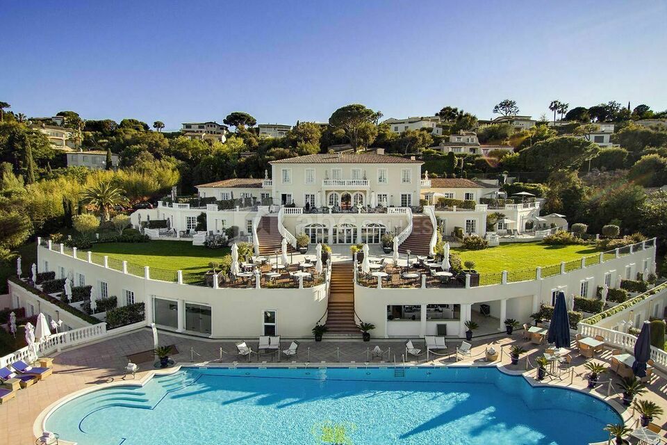 Althoff Villa Belrose