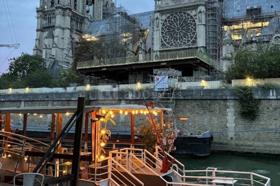 Péniche l'Équité