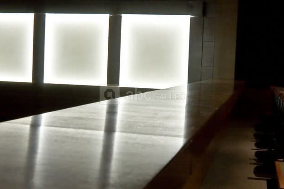Balcon auditorium, 30 places