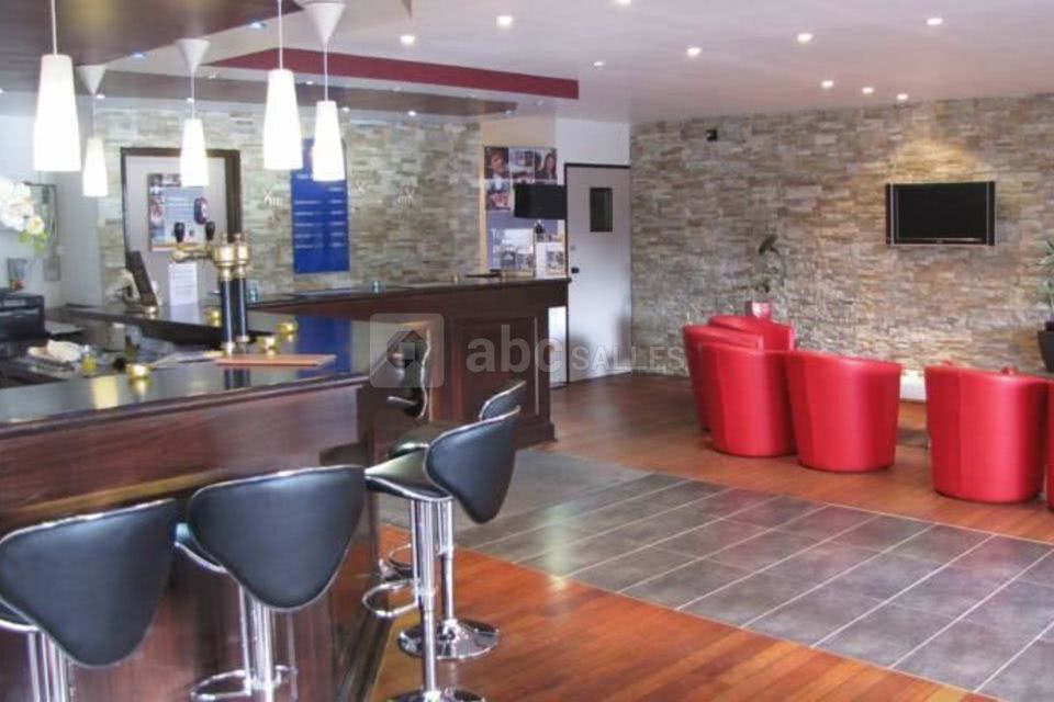 Comfort Hôtel Poissy Technoparc
