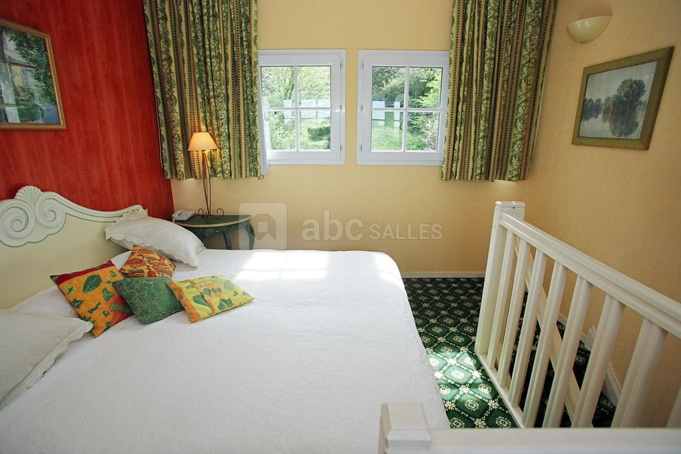 Chambre grand lit
