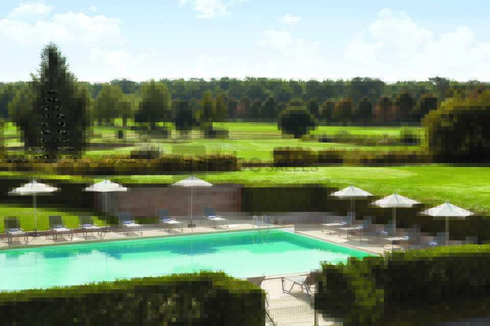 Mercure Chantilly - Piscine extérieure