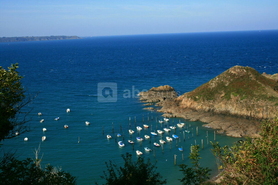 Gwinzegal en bas du domaine de keravel