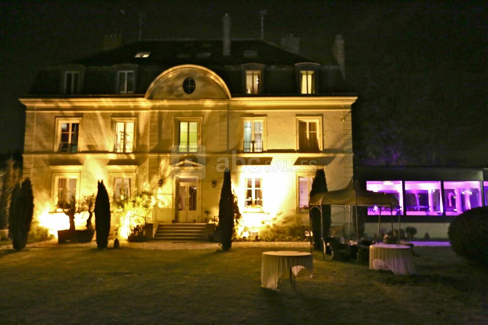 Vue d'ensemble du Manoir des Cygnes