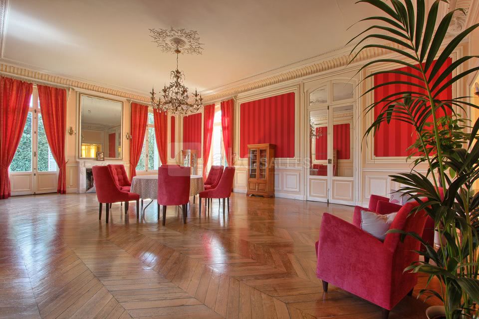 Salon Napoléon Château de Villiers