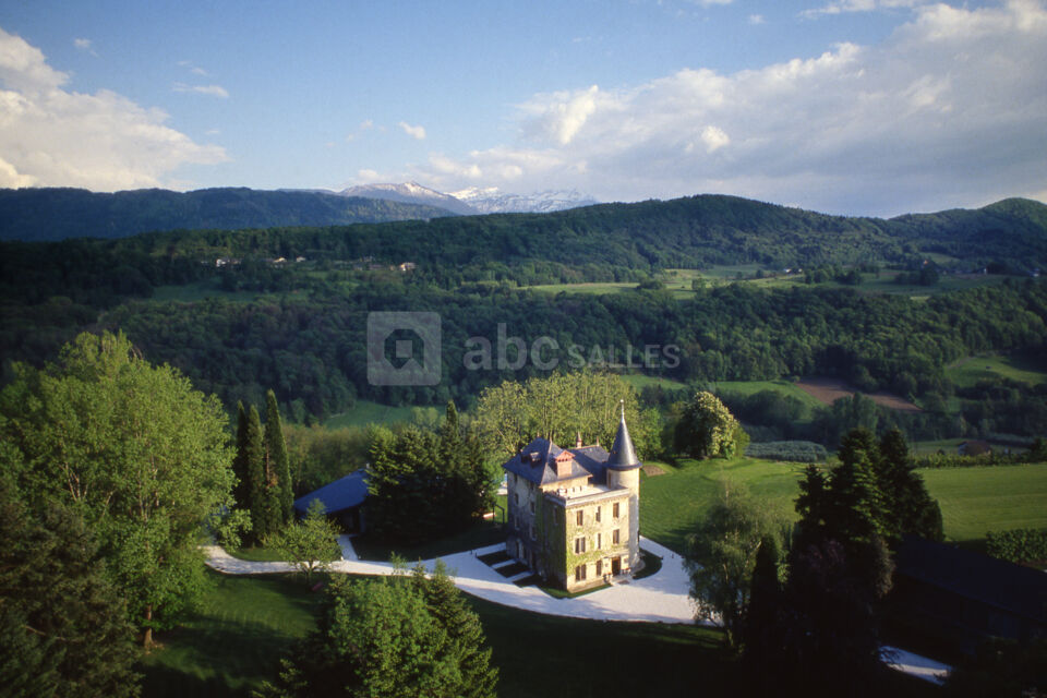 Hob de la Tour du Puits