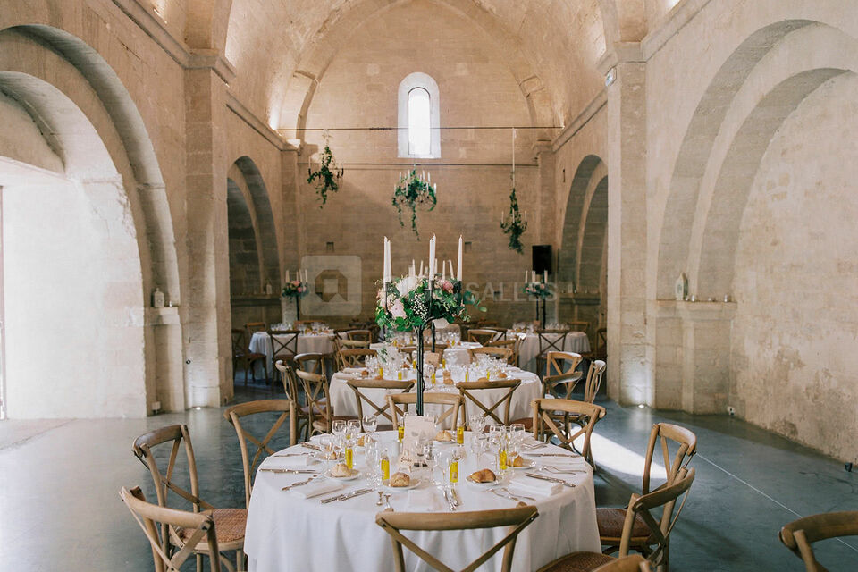 Abbaye SaintEusèbe de Saignon ABC Salles