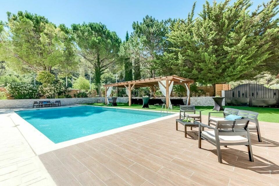 Domaine du GEM - Espace KELLY - Terrasse & Piscine