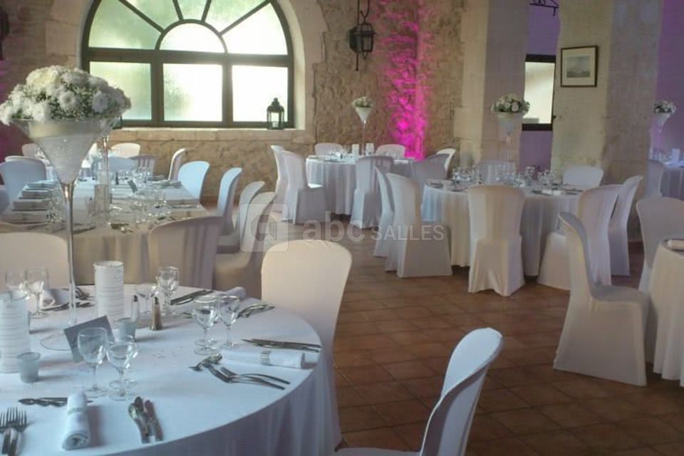 Mariage en provence au moulin d'orgon