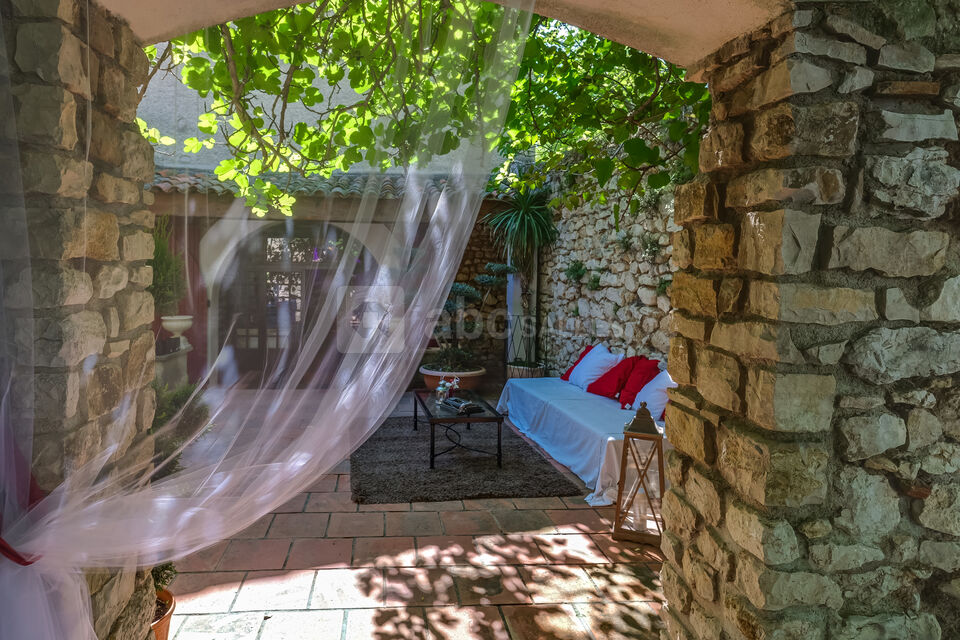 Domaine de Chante Grillet