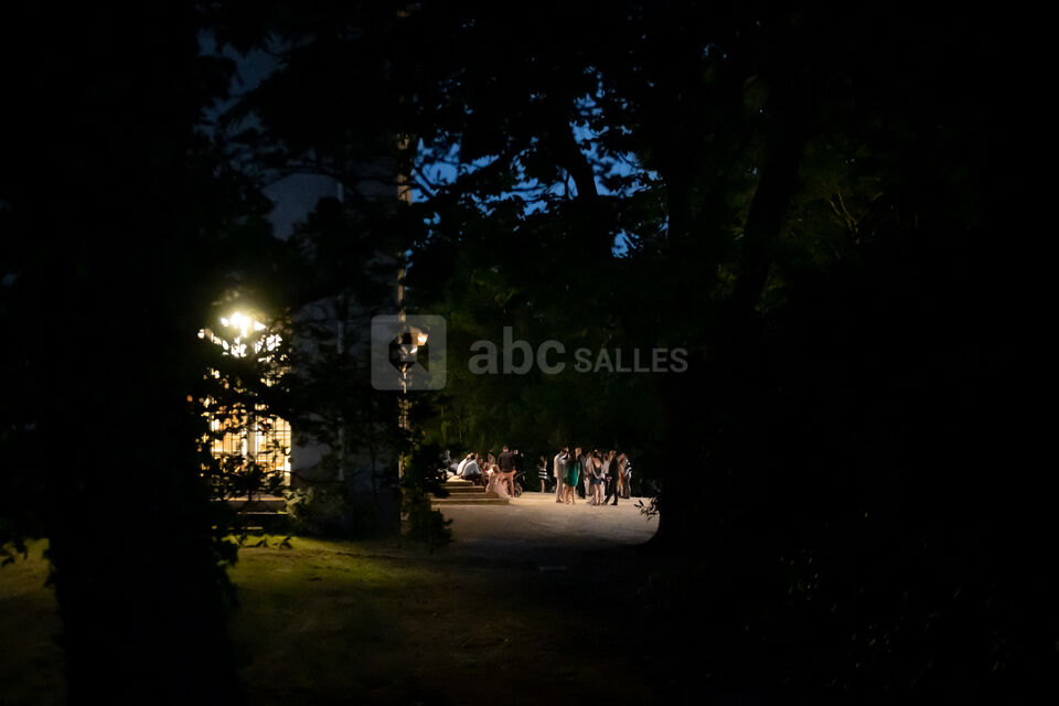 Mariage dans la Terrasse aux 8 platanes