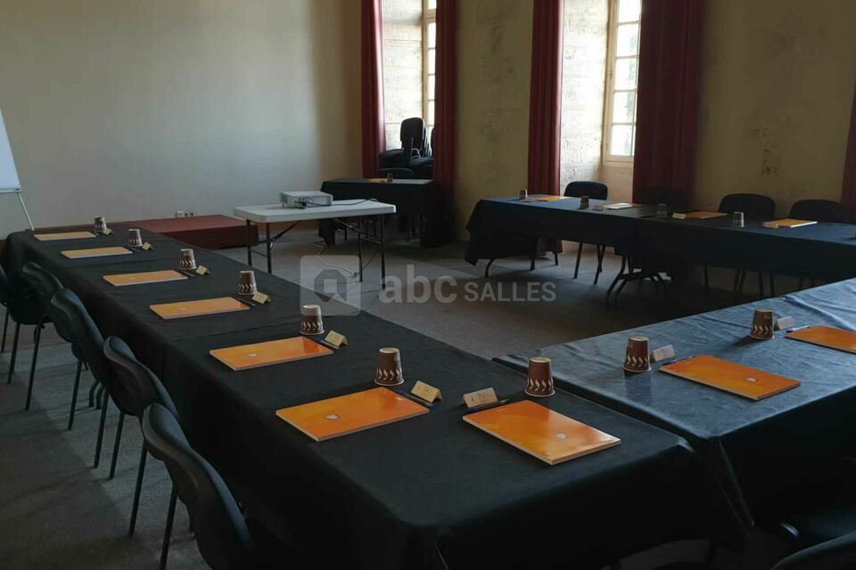 Salle St Etienne 2 - séminaire