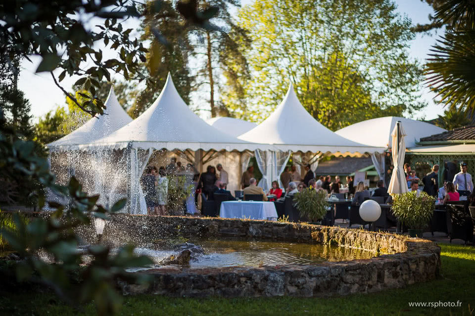 Chapiteau et Fontaine